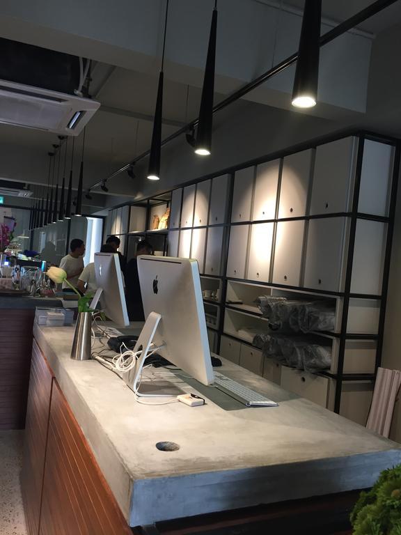 Time Capsule Hotel George Town Esterno foto