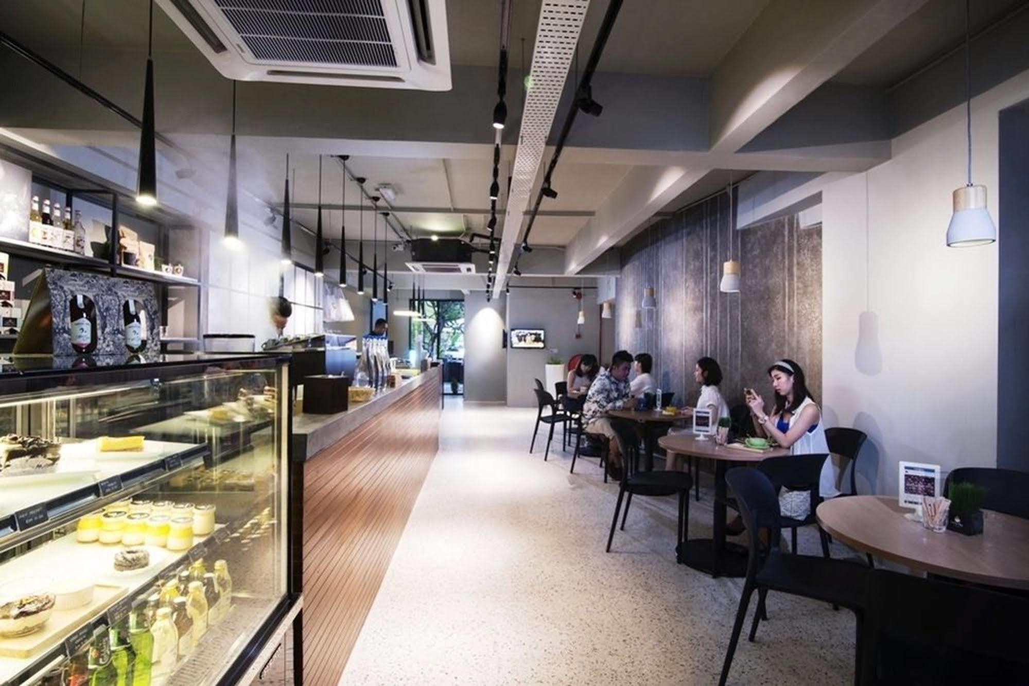 Time Capsule Hotel George Town Esterno foto